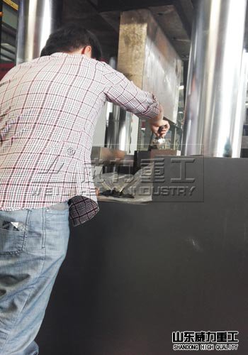 金属粉末成型油压机 压制过程